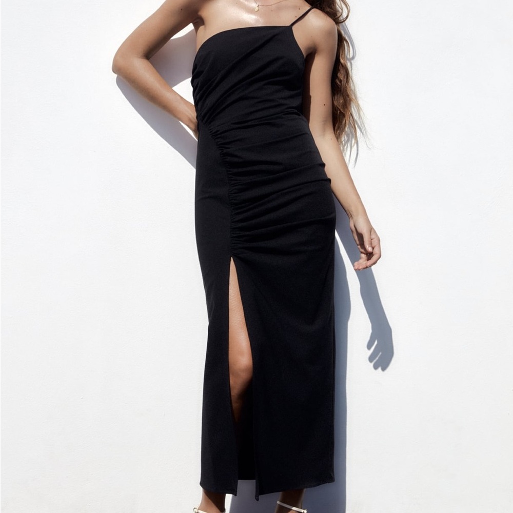 Zara limited edition bloggers favourite maxi dress you cannot miss - Picture 8 of 10